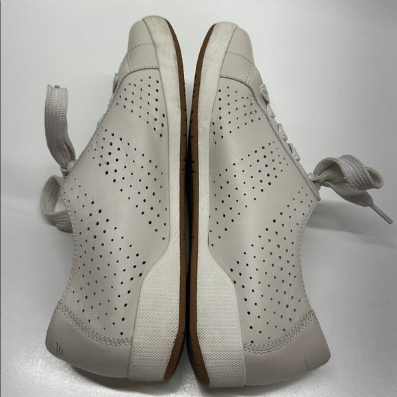 Dansko Orli Sneakers Shoes Perforated Leather Ivory White Size EUR 41 10.5 - 11 - Picture 8 of 9